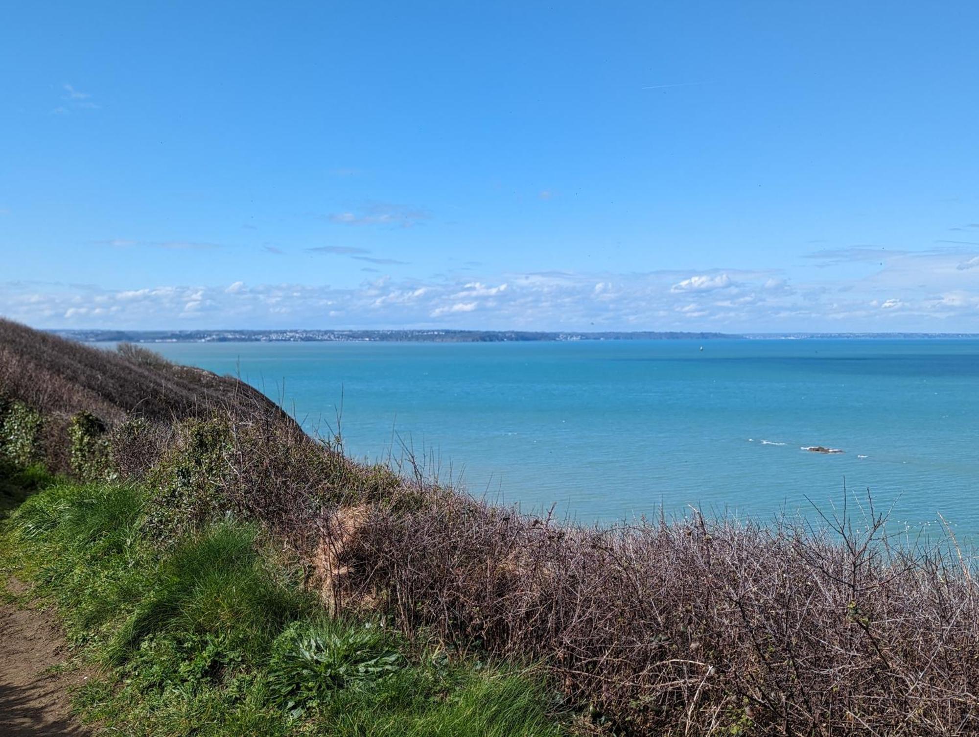 Appart Vue Mer-Au Pied Du Chemin De Randonnee " Bassan" Planguenoual Bagian luar foto